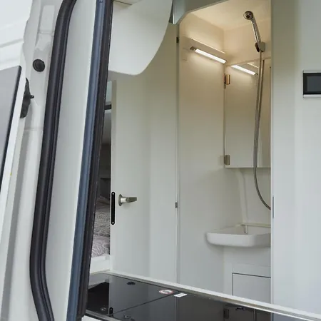 Camping Campervan Rv Amped Campers, Automatic Transmission Vw Grand California Lagoa (Azores)